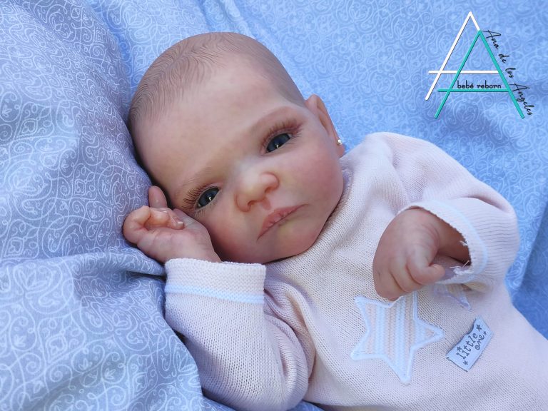 Mick despierto by Adrie Stoete