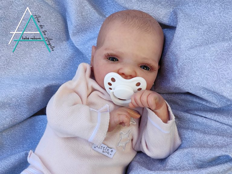 Mick despierto by Adrie Stoete