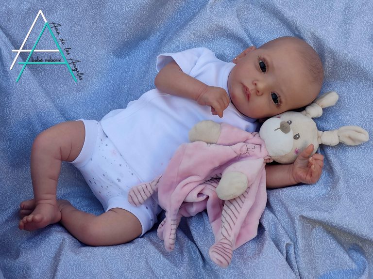 Ana by Gurdrun Legler