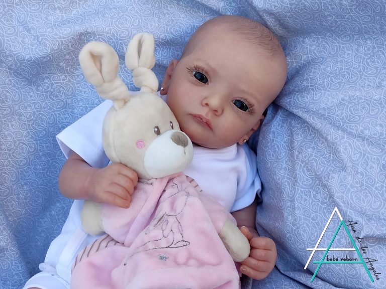 Ana by Gurdrun Legler