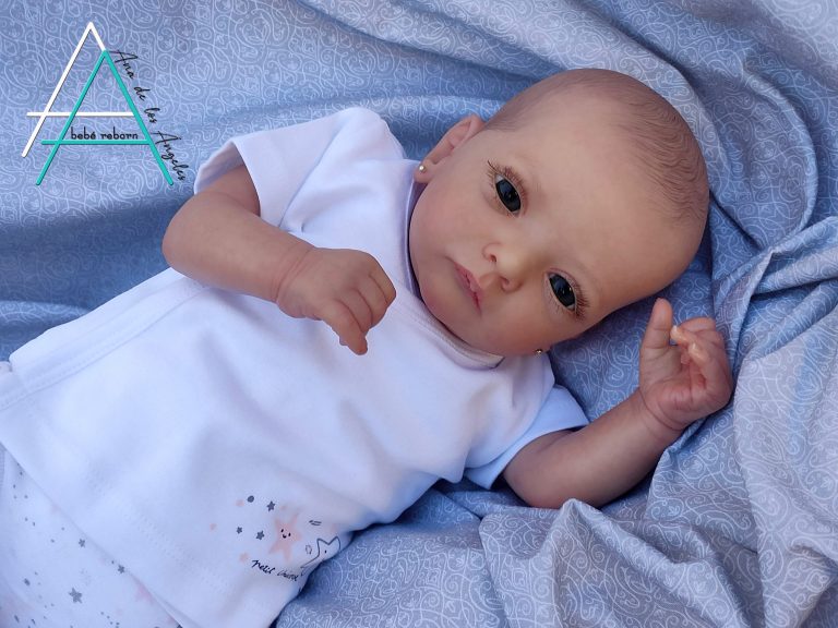 Ana by Gurdrun Legler