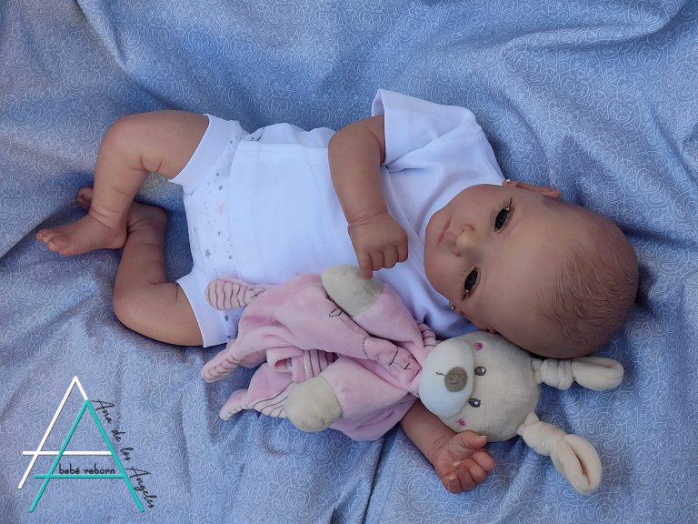 Ana by Gurdrun Legler