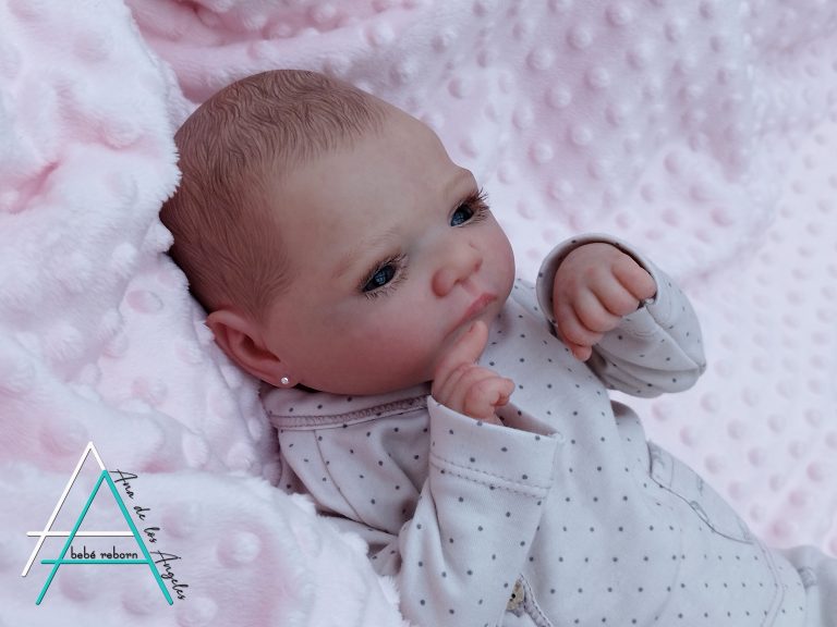 Mick despierto by Adrie Stoete