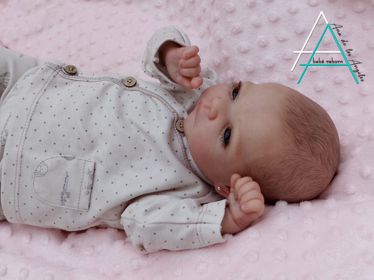 Mick despierto by Adrie Stoete