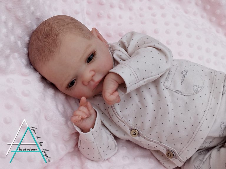 Mick despierto by Adrie Stoete