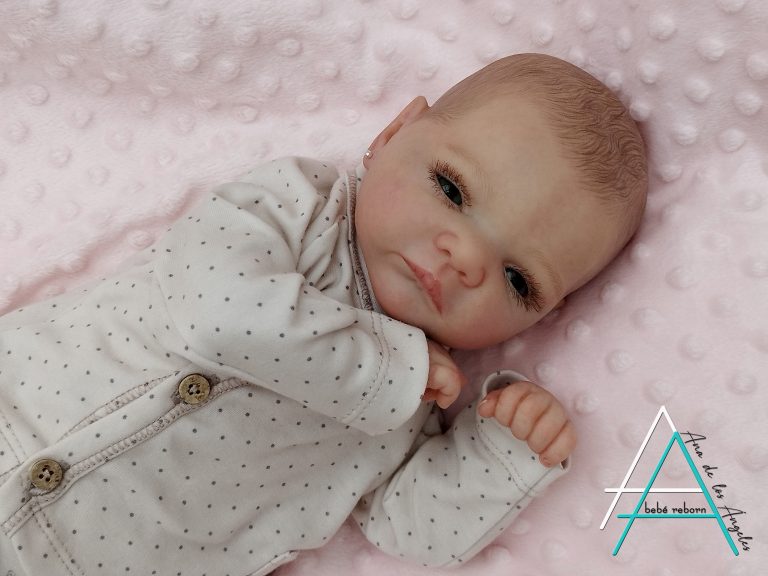 Mick despierto by Adrie Stoete