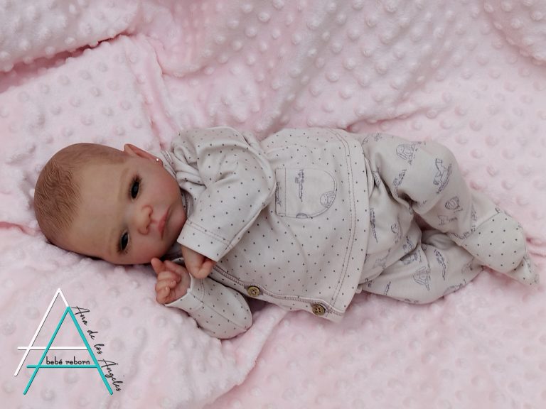 Mick despierto by Adrie Stoete